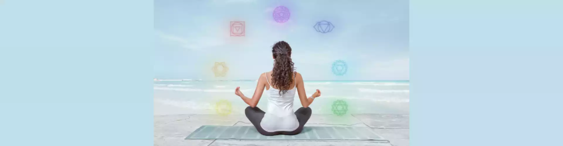 Asanas de yoga pour ouvrir votre chakra des sourcils - Online Class by Mona Warner