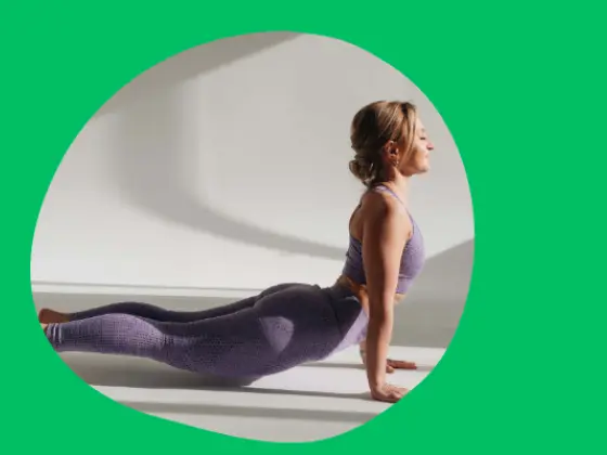 Vinyasa yang Diberdayakan: Aliran Yoga Tingkat Menengah